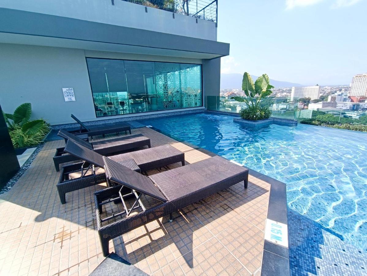 The Astra Condo City Center Chiang Mai Eksteriør bilde